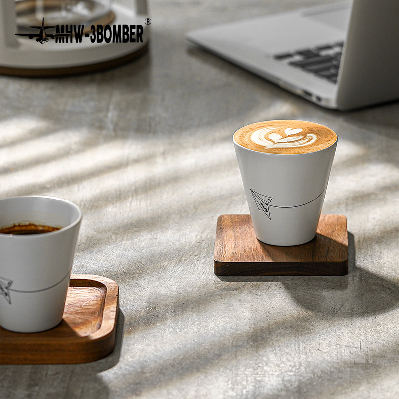 MHW-3BOMBER Winter Cup 120 ml, white cup serving view