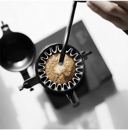 MHW-3BOMBER Meteorite Dripper FC6555B — brewing detail