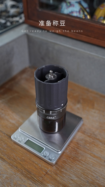 CERA+ CGE03 Space Grey grinder with the upper body removed for filling the bean hopper; scale not included