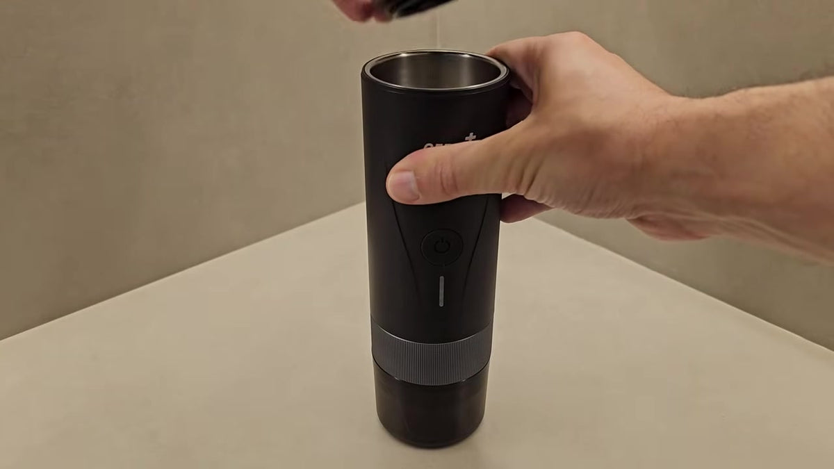 CERA+ PCM04A black portable espresso machine — open water chamber