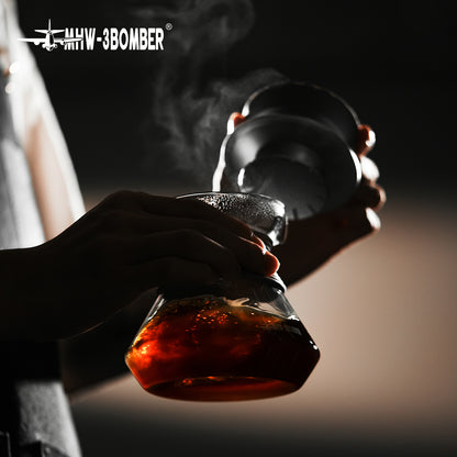 G5192 Aroma Coffee Server during pouring
