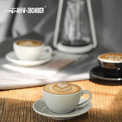 MHW-3BOMBER 280 ml latte cup in a coffee service scene