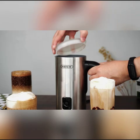 HiBREW M3A Silver – removing the jug lid