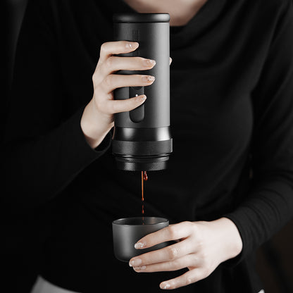 MHW-3BOMBER CM6954 X-press58 handheld extraction into a cup