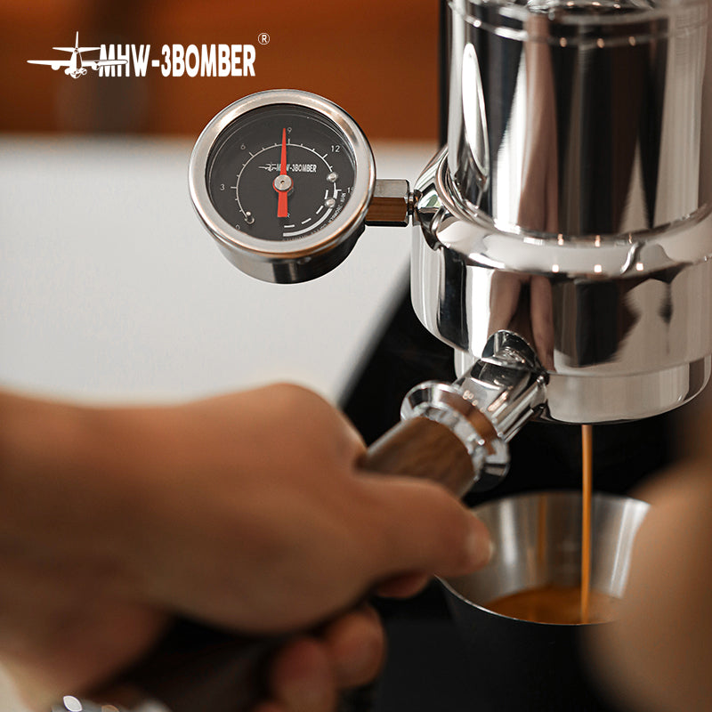 MHW-3BOMBER Sonic S7 extraction pressure gauge and brewing chamber