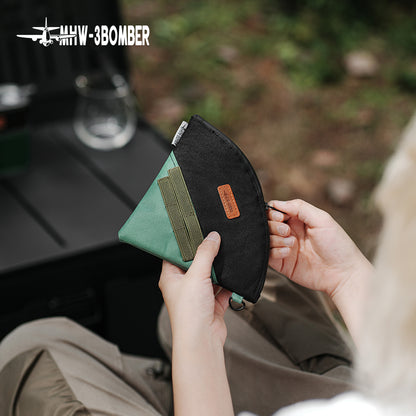 MHW-3BOMBER filter-paper bag held outdoors