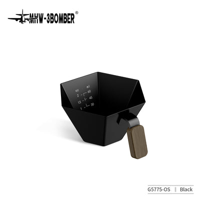 MHW-3BOMBER G5775 black 100 ml Prism measuring cup with walnut handle, product illustration