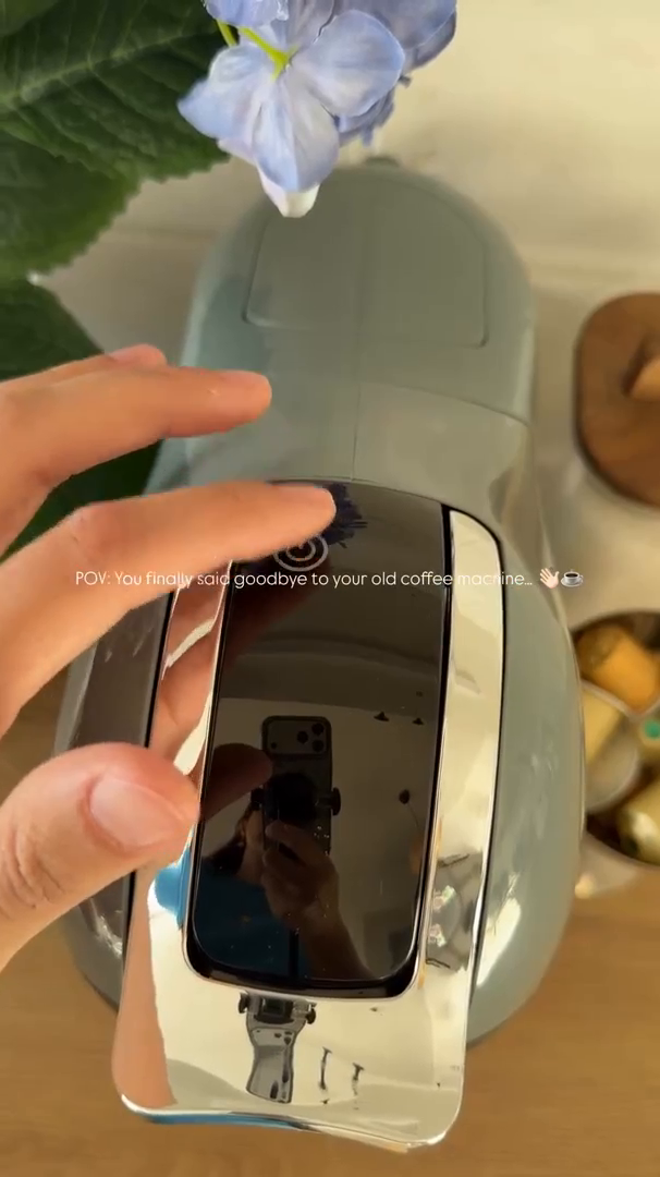 HiBREW H17 — Touch control display