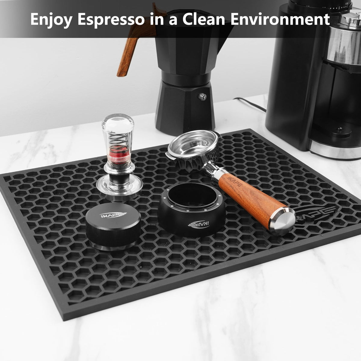 IKAPE GjdV3FcHei51_54_58 black honeycomb drying mat with espresso tools; tools and machines are demonstration props, mat only