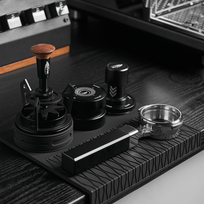 IKAPE CUBOID E61 58mm portafilter exact-model photograph 3; other equipment is not included