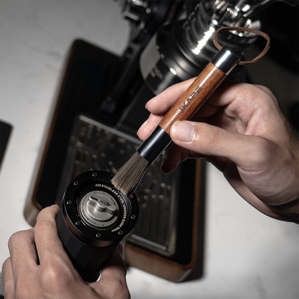 IKAPE MsV3Hsz wood-handle cleaning brush in use with a grinder; grinder excluded