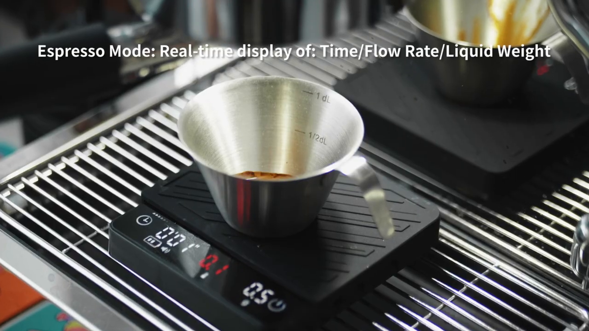IKAPE SC35 black coffee scale — espresso extraction on drip tray. Brewing tools, cups and appliances are not included.