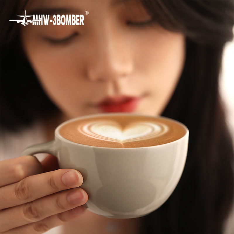 MHW-3BOMBER Mars Khaki white cup with latte art, held for serving