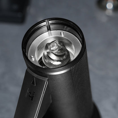 HiBREW G5 Plus — G5 Plus conical-burr close-up