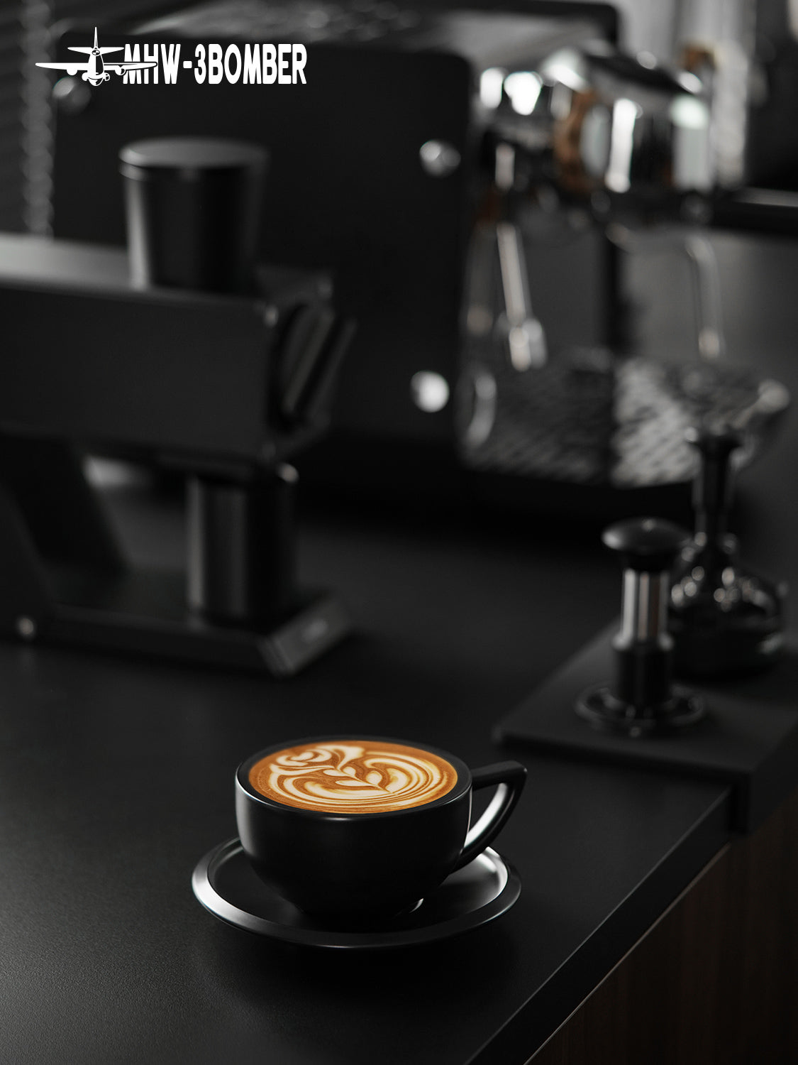 MHW-3BOMBER Sawada — 280 ml Serenity Black cup and saucer on a cafe counter; drinks, decoration and other tools are scene props