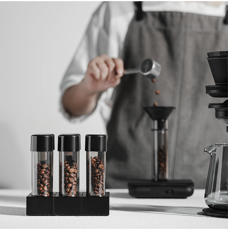 MHW-3BOMBER SR6680 magnetic blocks at a coffee bar with separate dosing tubes